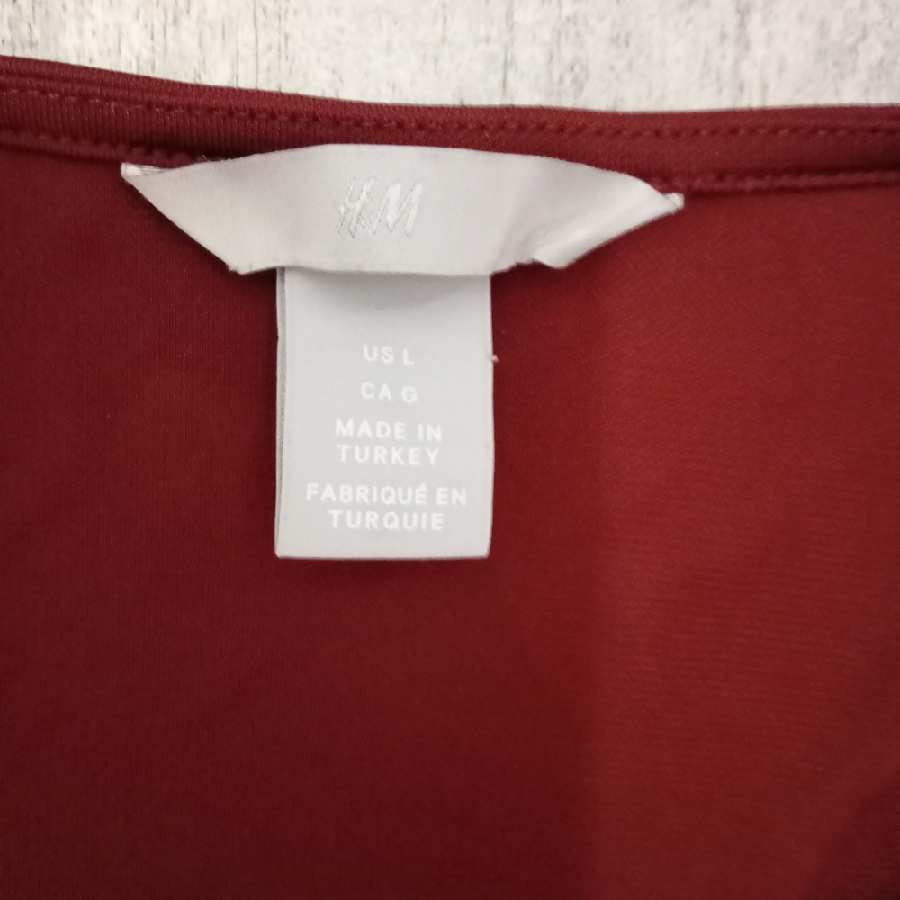 H&M Deep Red Top - Picture 3 of 3